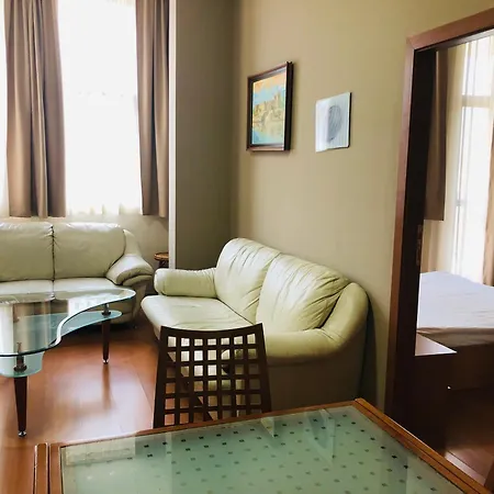 酒店 Flora - 波罗维茨