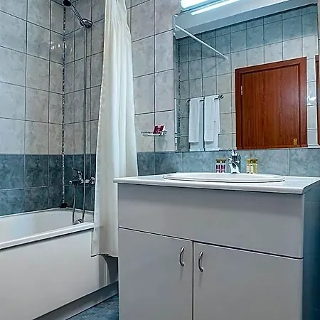Flora - Szálloda 2*
