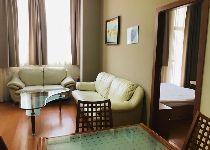 Hotel Flora - Borowec